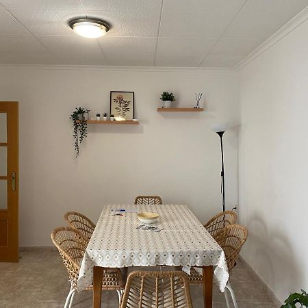 Cozy Apartment In Centre Of Alicante Near Plaza De Toros エクステリア 写真