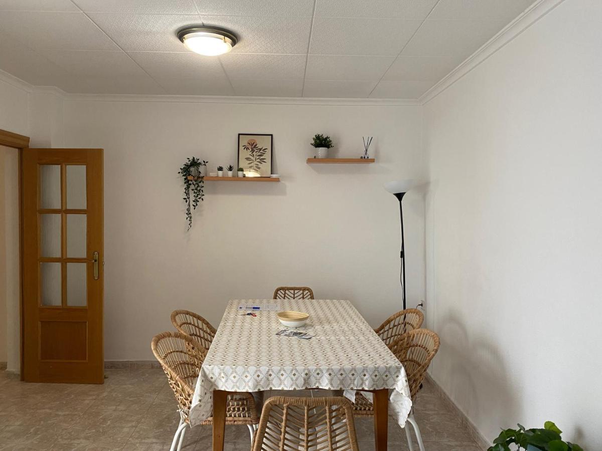 Cozy Apartment In Centre Of Alicante Near Plaza De Toros エクステリア 写真